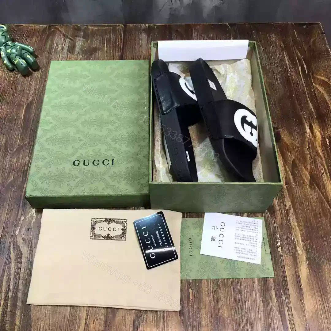 View 3 of GUCCI SLIPPERS – SDG036