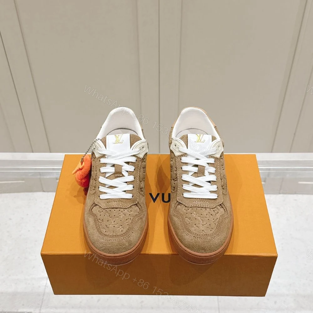View 7 of Louis Vuitton LV Stadium Sneaker Beige 1AGXPU