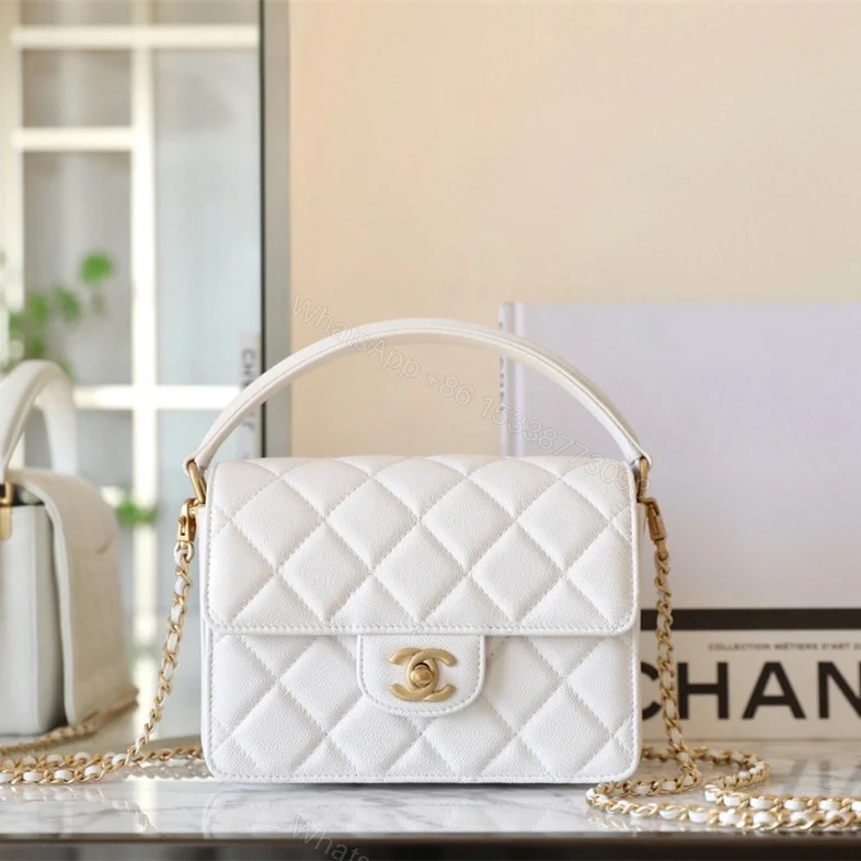 View 3 of 高仿Chanel*24K系列AS03002手柄口蓋包中號牛皮免檢版