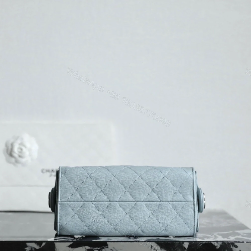 View 4 of 高仿Chanel*26C/25Bag系列AS5311小牛皮手袋Mini霧霾藍免檢版