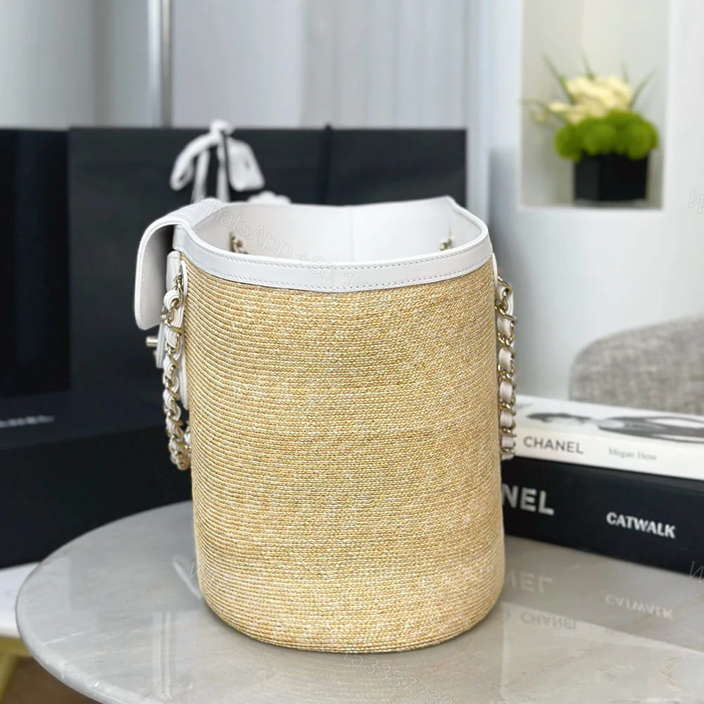 View 3 of CHANEL Large Tote(HIGH-END GRADE)