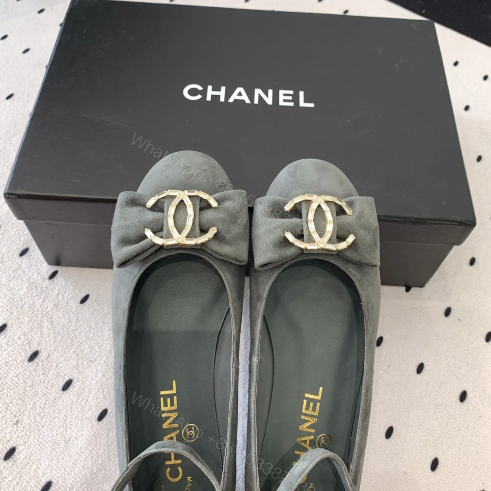 View 6 of 高仿Chanel*24K系列G46022A絲絨塔扣瑪麗珍鞋灰色免檢版