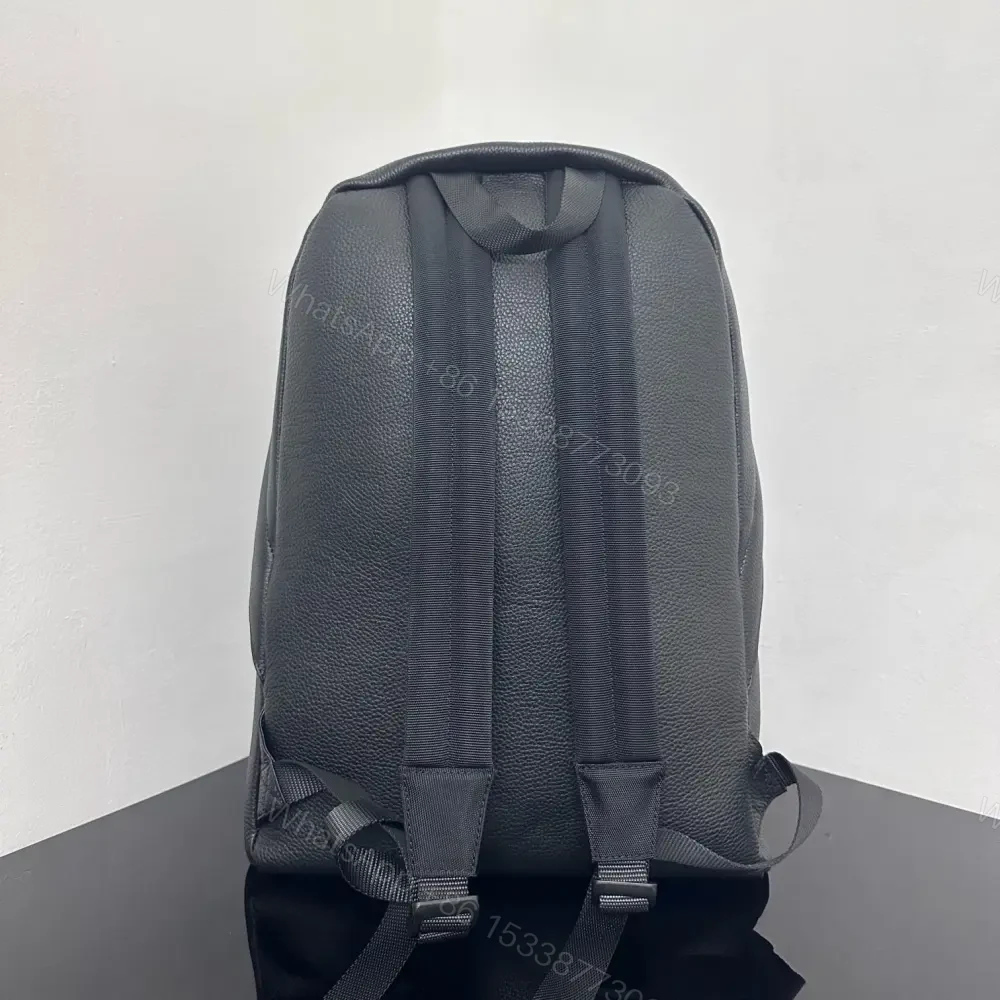 View 2 of 高仿BalenciagaExplorer系列小牛皮背包S