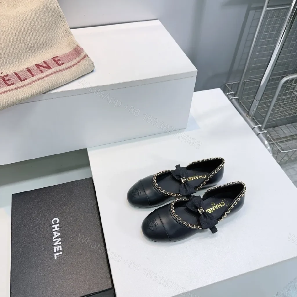 Chic Leather Ballet Flats with Chain Trim and Bow — view 1