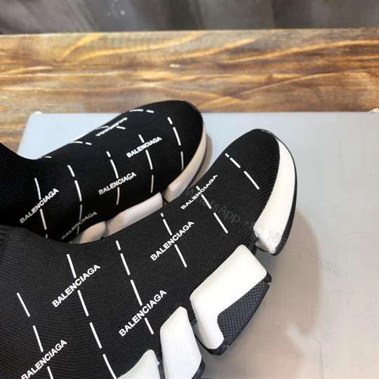 View 9 of BALENCIAGA SPEED 2.0 LOGO-PRINT SNEAKERS – BB152
