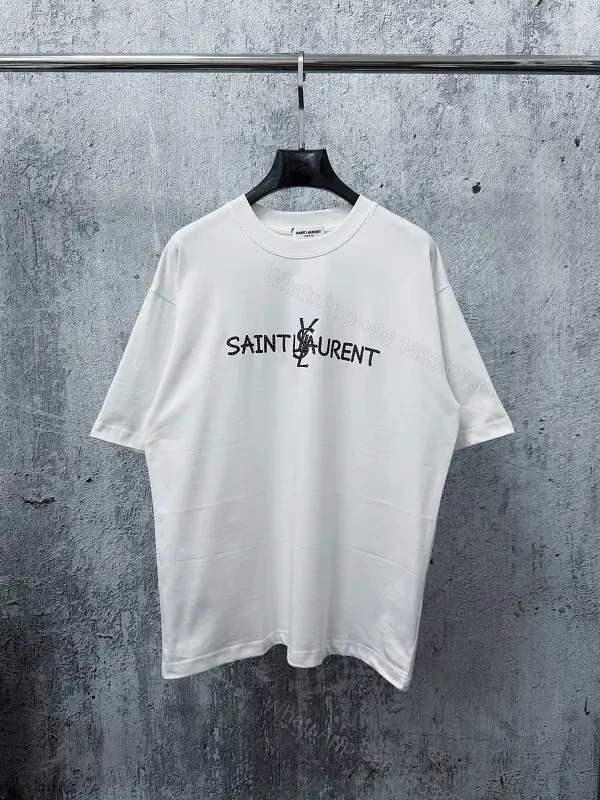 Minimalist Logo Tee: Modern Edge, All-Day Comfort, Oversized — view 1