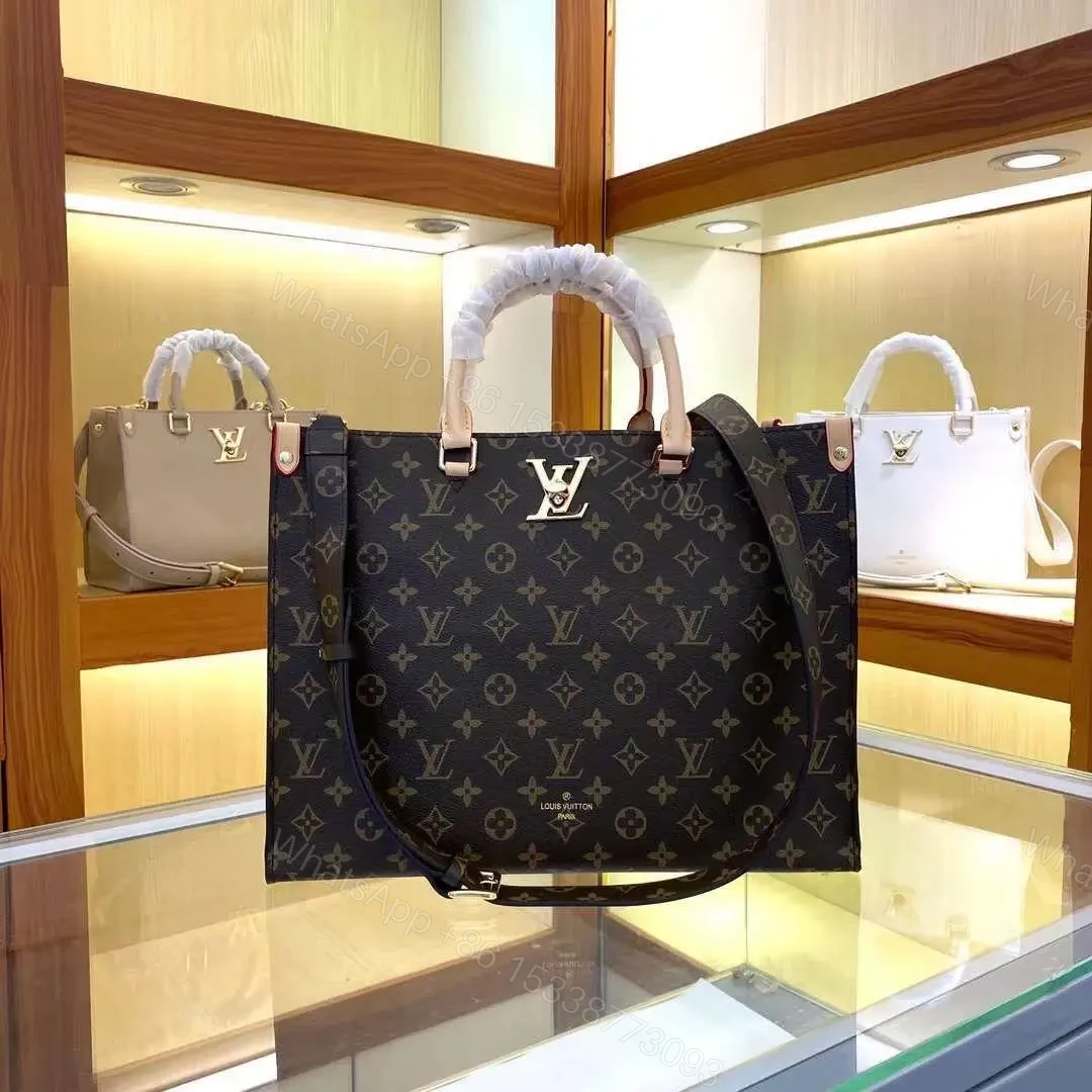 LOUIS VUITTON — view 1