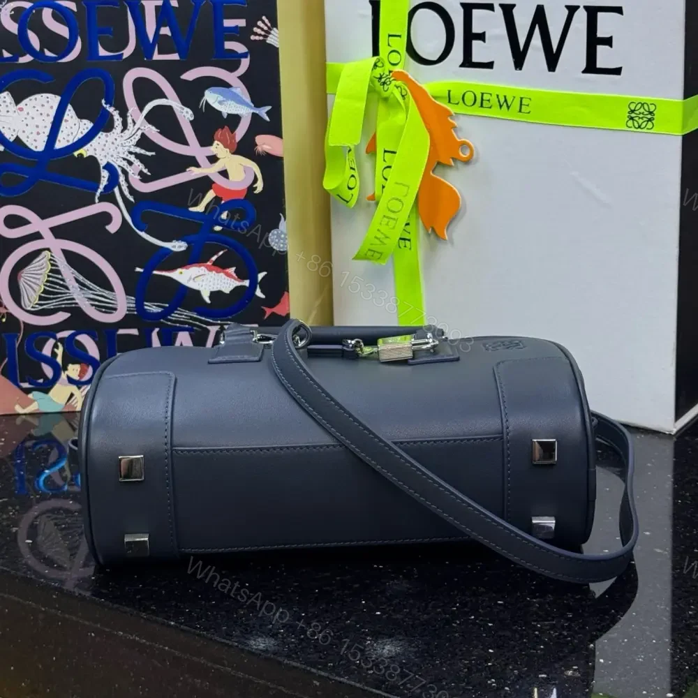 View 4 of 高仿Loewe*Amazona系列5544橫版手提包海軍藍免檢版