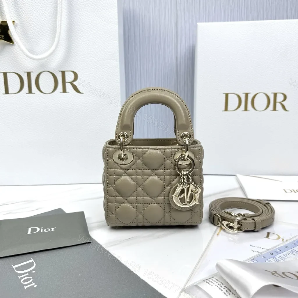 Compact Quilted Satchel: Modern Texture, Iconic Details — view 1