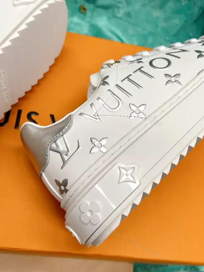 View 8 of LV TIME OUT SNEAKER – LSVM036