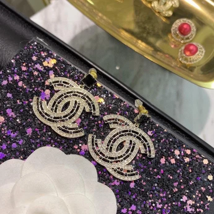 View 7 of EN – Lux Earring Chanel 031