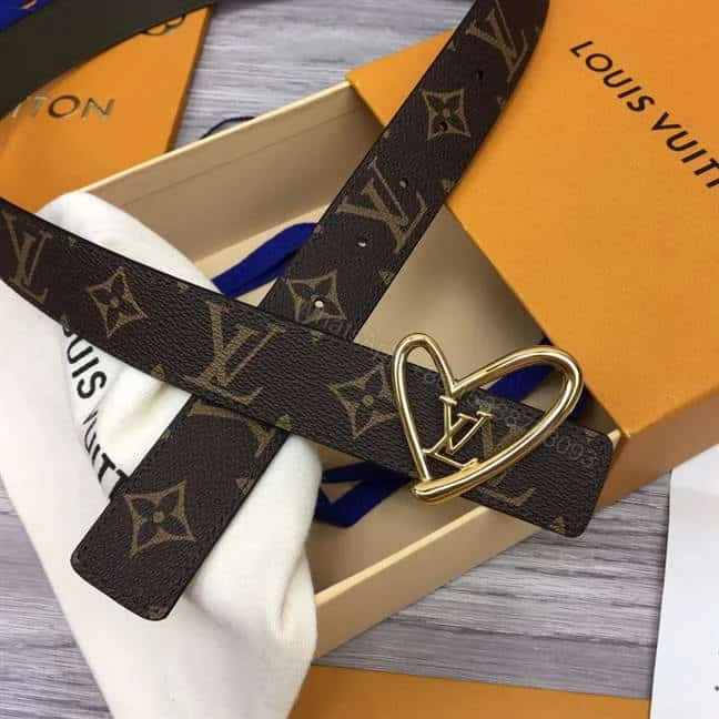 View 9 of LOUIS VUITTON ICONIC 30MM REVERSIBLE BELT – B184