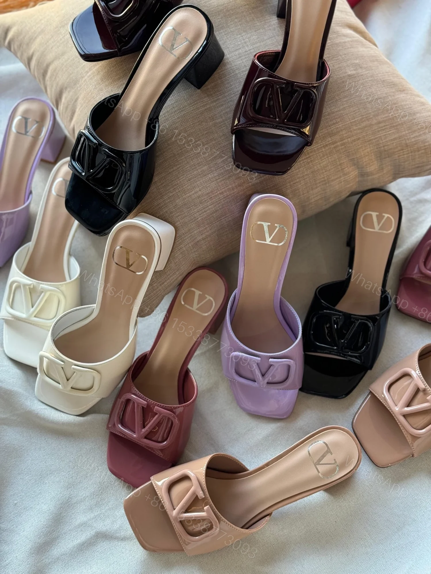 VALENTINO — view 1