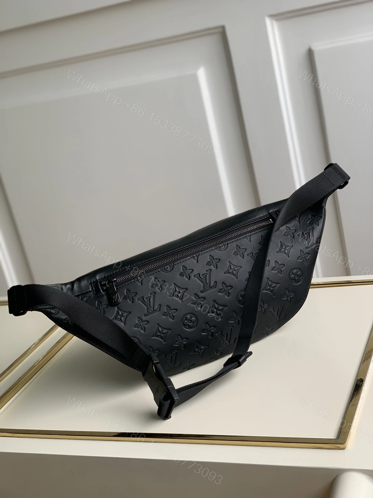 View 2 of DISCOVERY BUMBAG