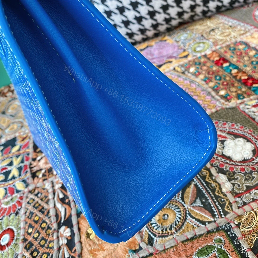 View 14 of 高仿Goyard戈雅Rouette系列手拎單肩包淺藍色