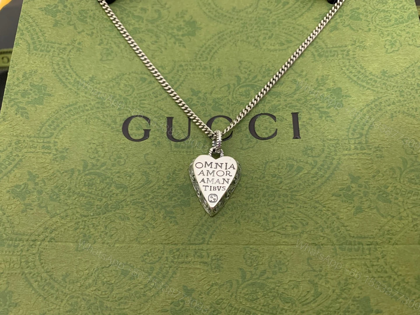 View 2 of EN – Lux Gucci Necklaces 015