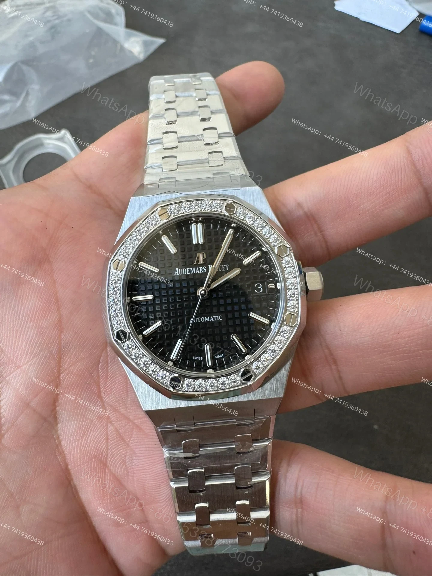 View 5 of Audemars Piguet Super Clone Royal Oak 15451ST Diamond-Set Bezel Black Dial 37MM