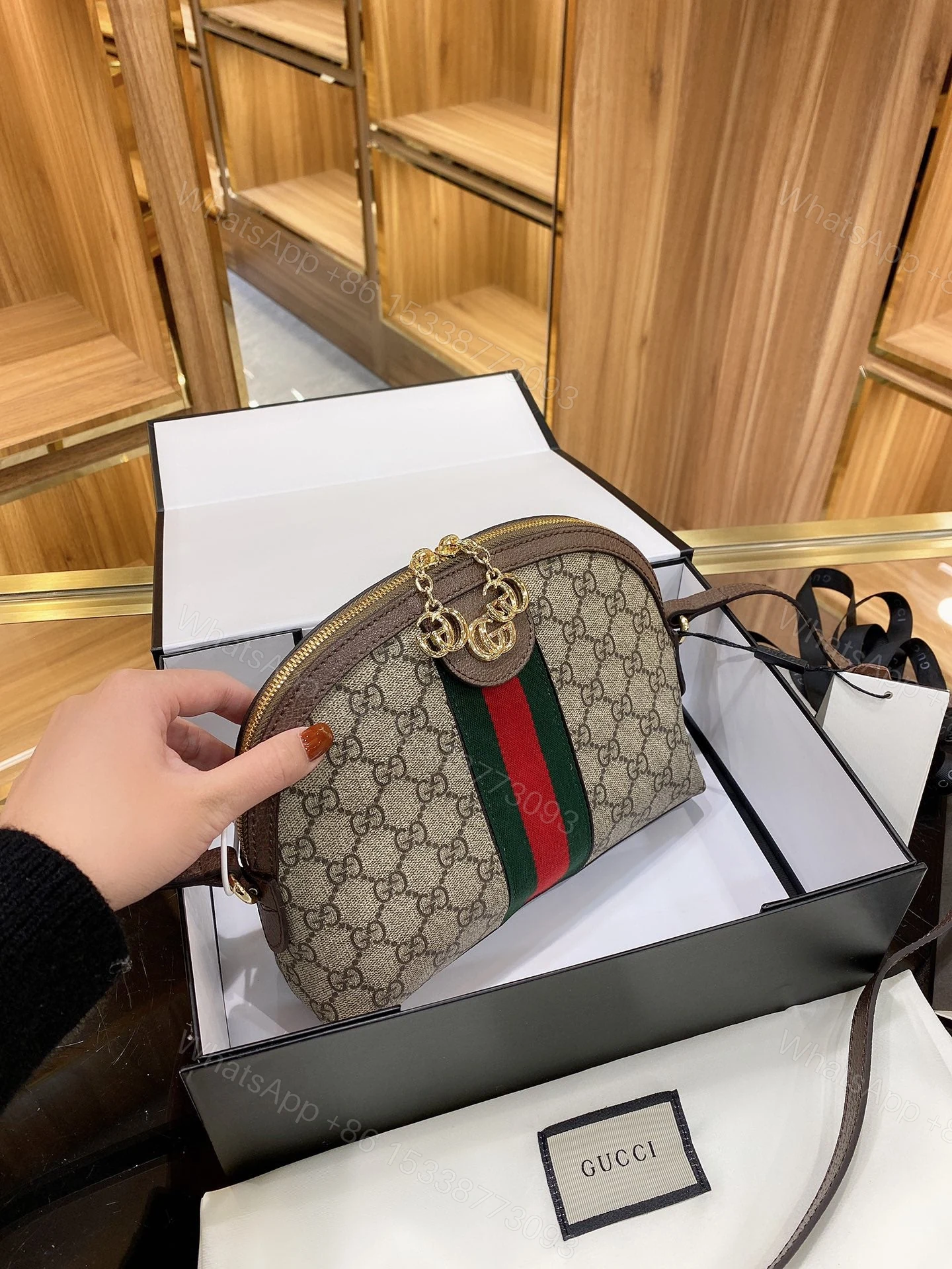 View 4 of Gucci Ophidia GG Shoulder GG Supreme