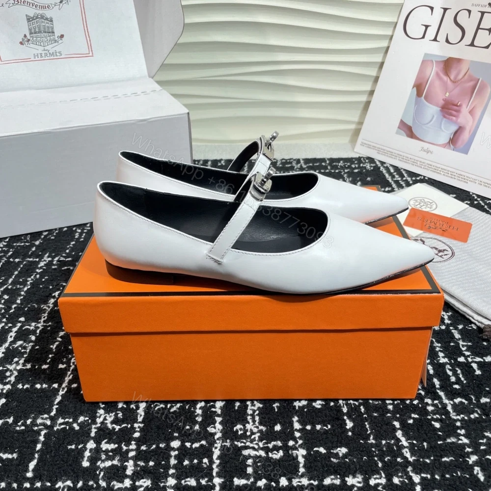 View 2 of 高仿Hermes*Kelly系列H251002Z01小牛皮休閒單鞋白色免檢版