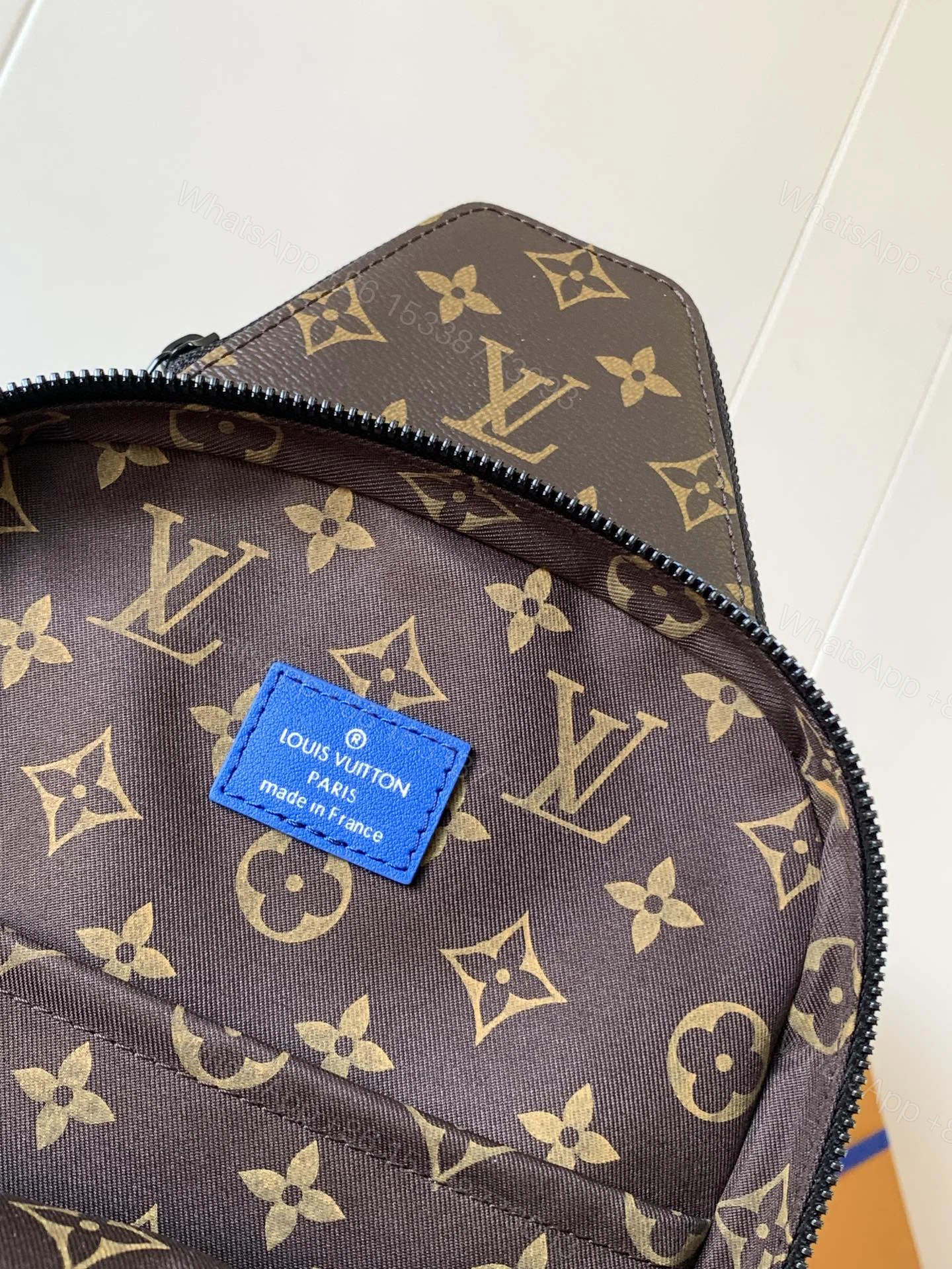 View 6 of LV AVENUE SLINGBAG 31 IN BLUE AND BROWN TAIGA LEATHER