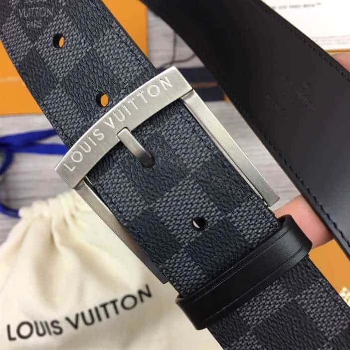 View 4 of LOUIS VUITTON DOWNTOWN 40MM BELT – B164