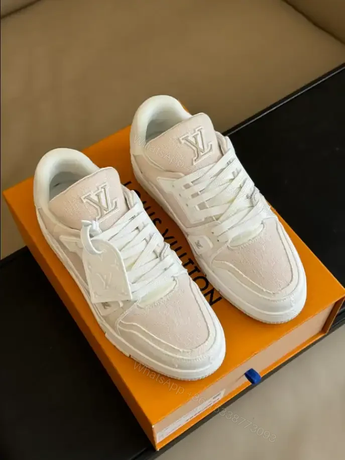 View 8 of LV TRAINER SNEAKER – LSVT423