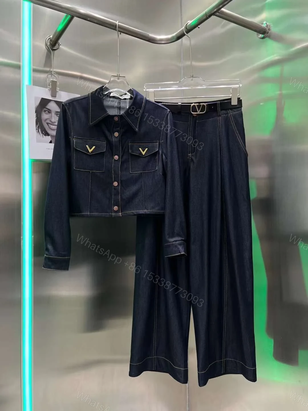 VALENTINO — view 1