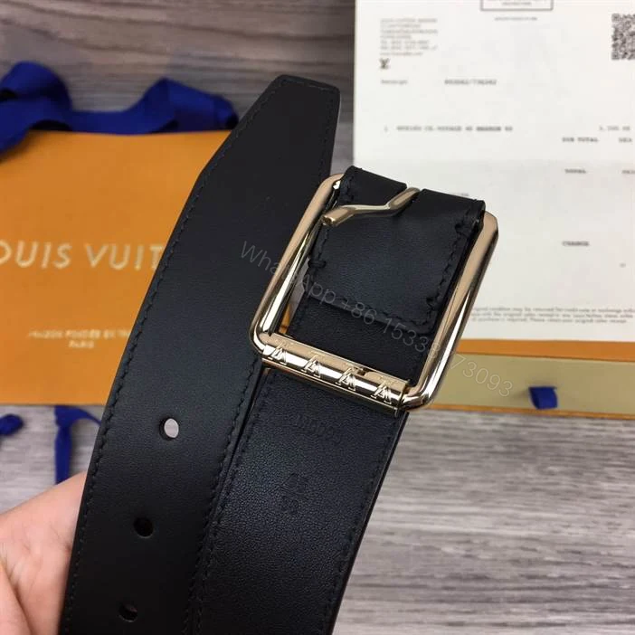 View 2 of LOUIS VUITTON SIMPLE BELT – B176
