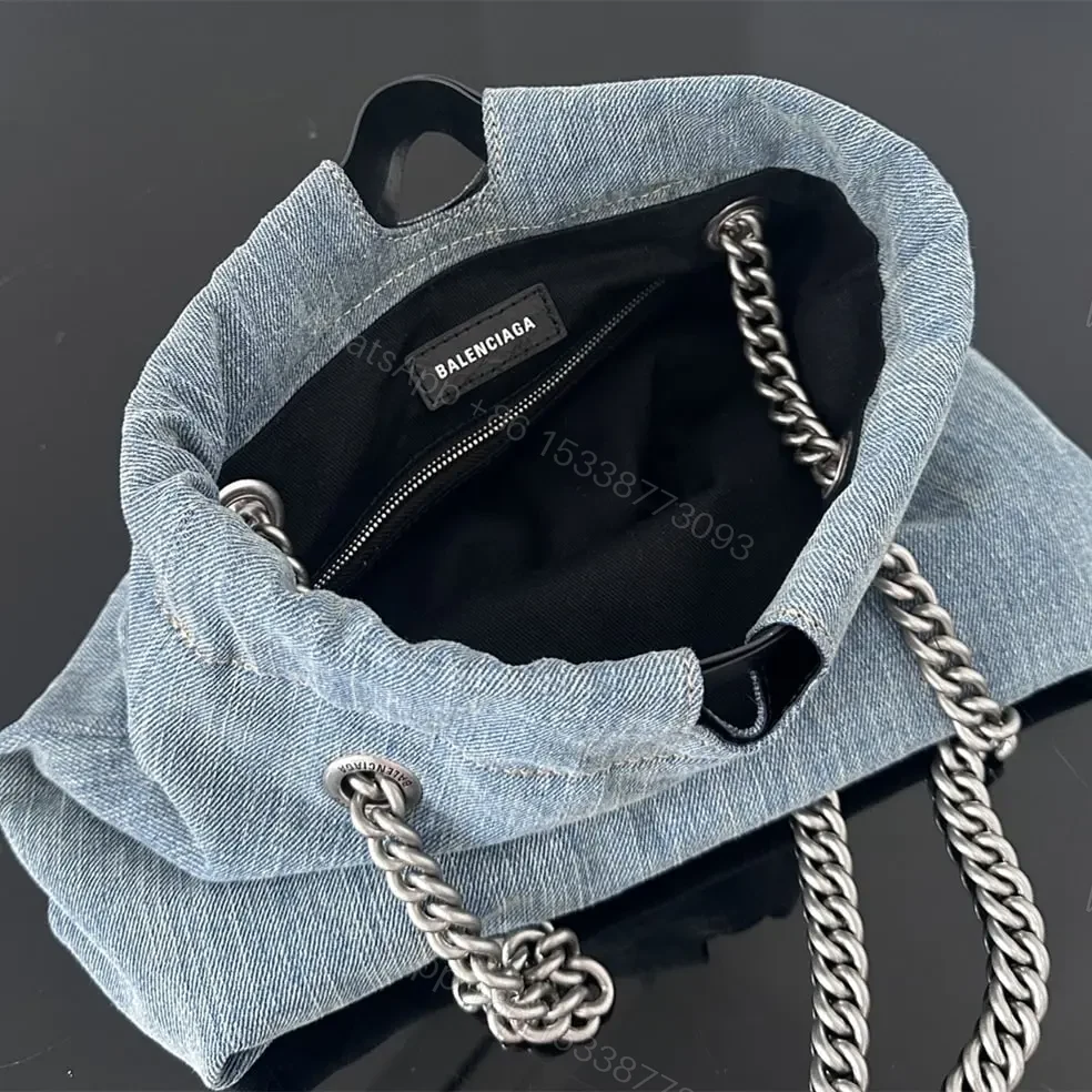 View 9 of 高仿Balenciaga2023年新款Crushtote牛仔布垃圾袋小號