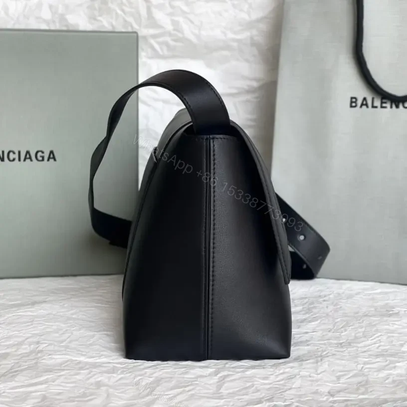 View 5 of 高仿BalenciagaDowntown系列沙漏包黑色M