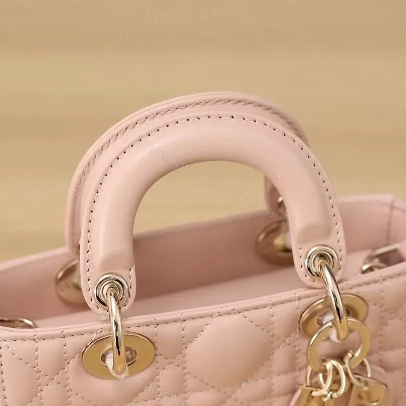 View 9 of 高仿Dior*LadyDJoy系列S0910M84P小羊皮戴妃包沙粉色Mini免檢版