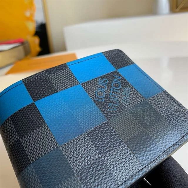 View 4 of Louis Vuitton Multiple Wallet Damier Graphite Giant Canvas N60414 – RRG030