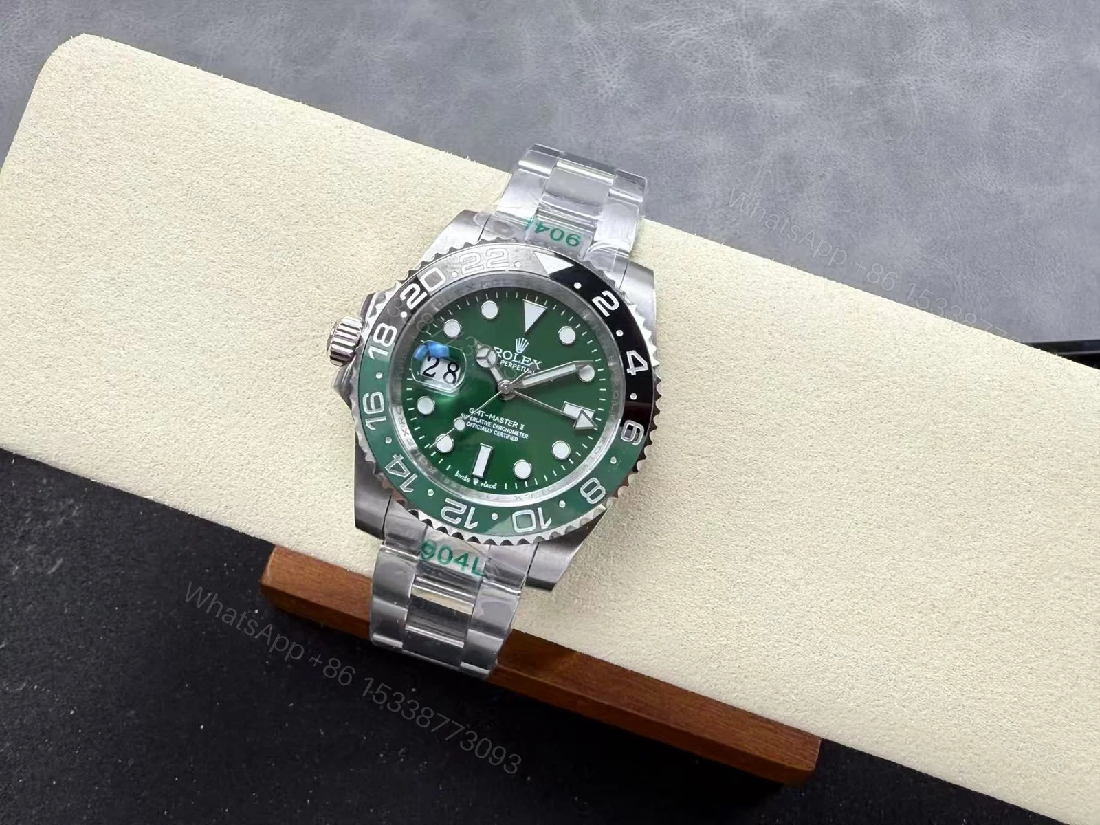 View 6 of Superclone Rolex GMT-Master II 40 mm 126729VTNR Oyster “Absinthe”