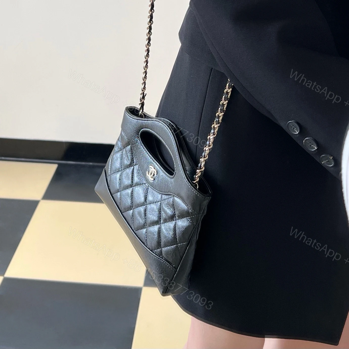 View 18 of 高仿Chanel*24S春夏系列AP3656單肩包黑色免檢版