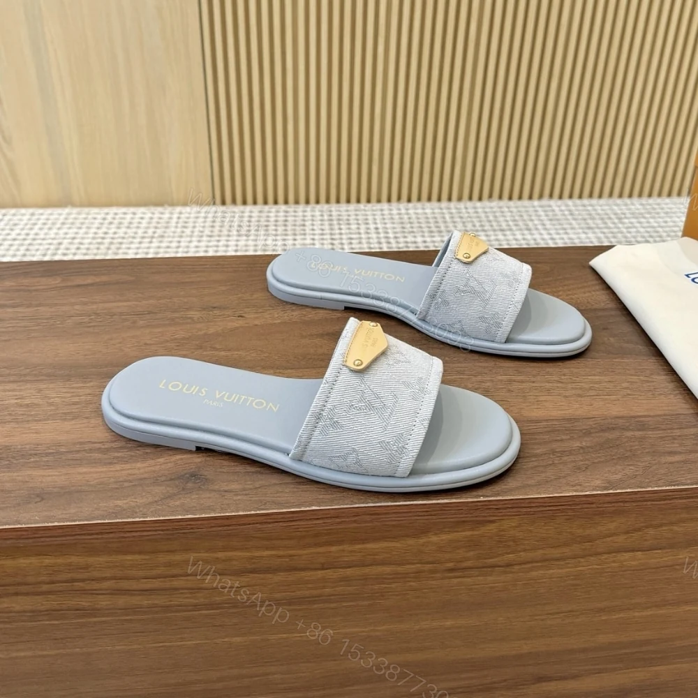 View 3 of LOUIS VUITTON LILY FLAT MULE GRAY 1AGXAA