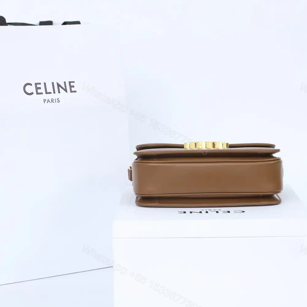 View 5 of 高仿Celine*Triomphe系列手袋188423棕色小號免檢版