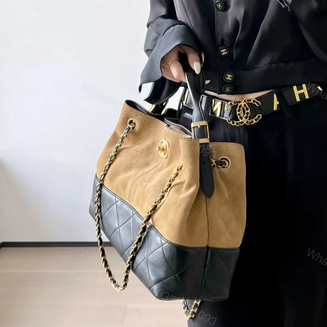 View 13 of 高仿Chanel*25A系列AS5634麂皮拼小羊皮單肩包小號免檢版