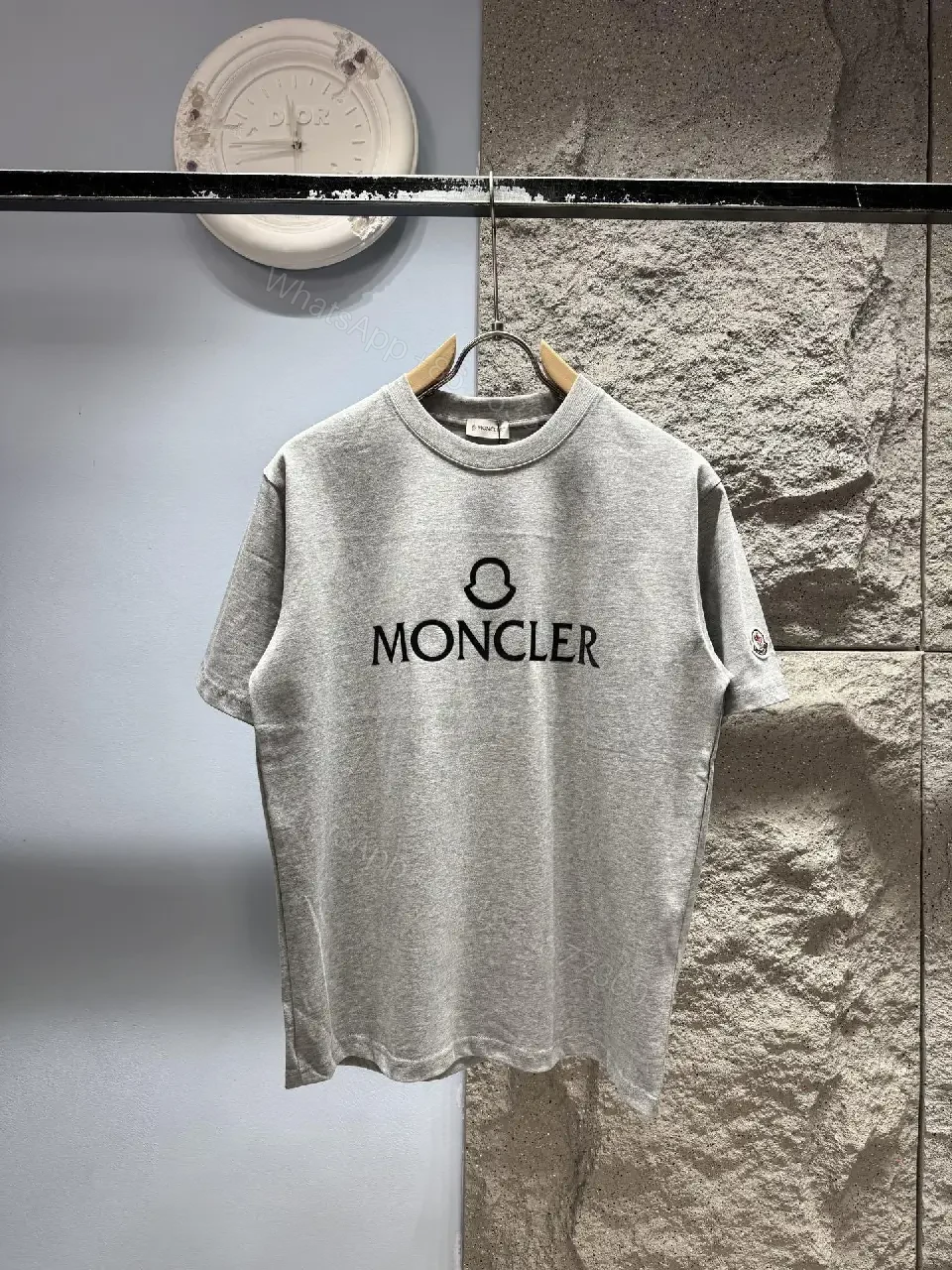 Minimalist Logo Tee: Premium Cotton, Relaxed Fit, Everyday Luxe — view 1
