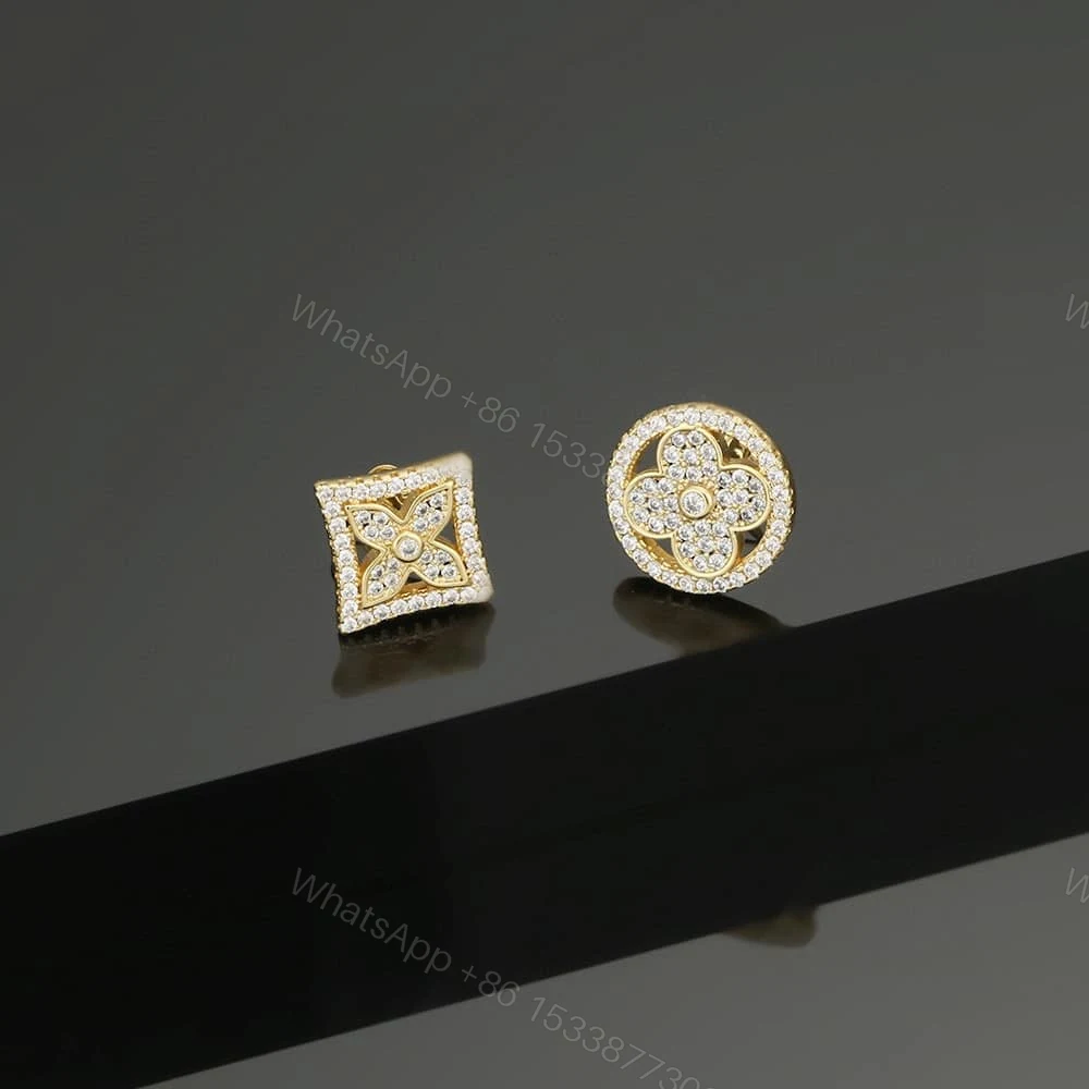 View 4 of Louis Vuitton Idylle Blossom Stud Earrings Gold And Diamonds