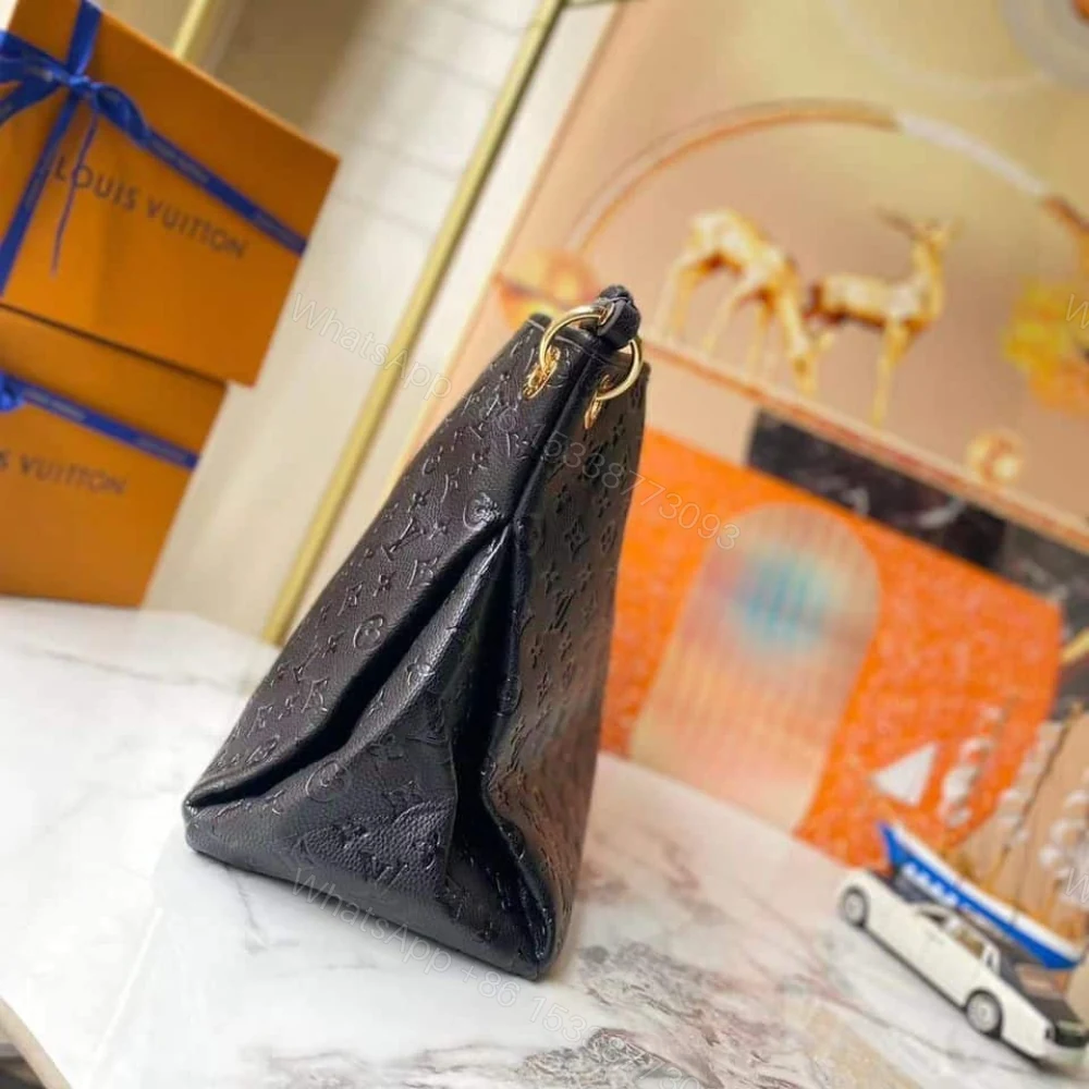 View 3 of Louis Vuitton Artsy MM Black 41Cm M41066