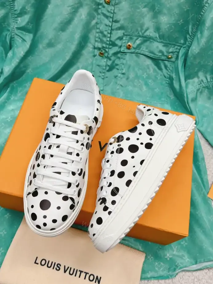View 8 of LV TIME OUT SNEAKER – LSVM042