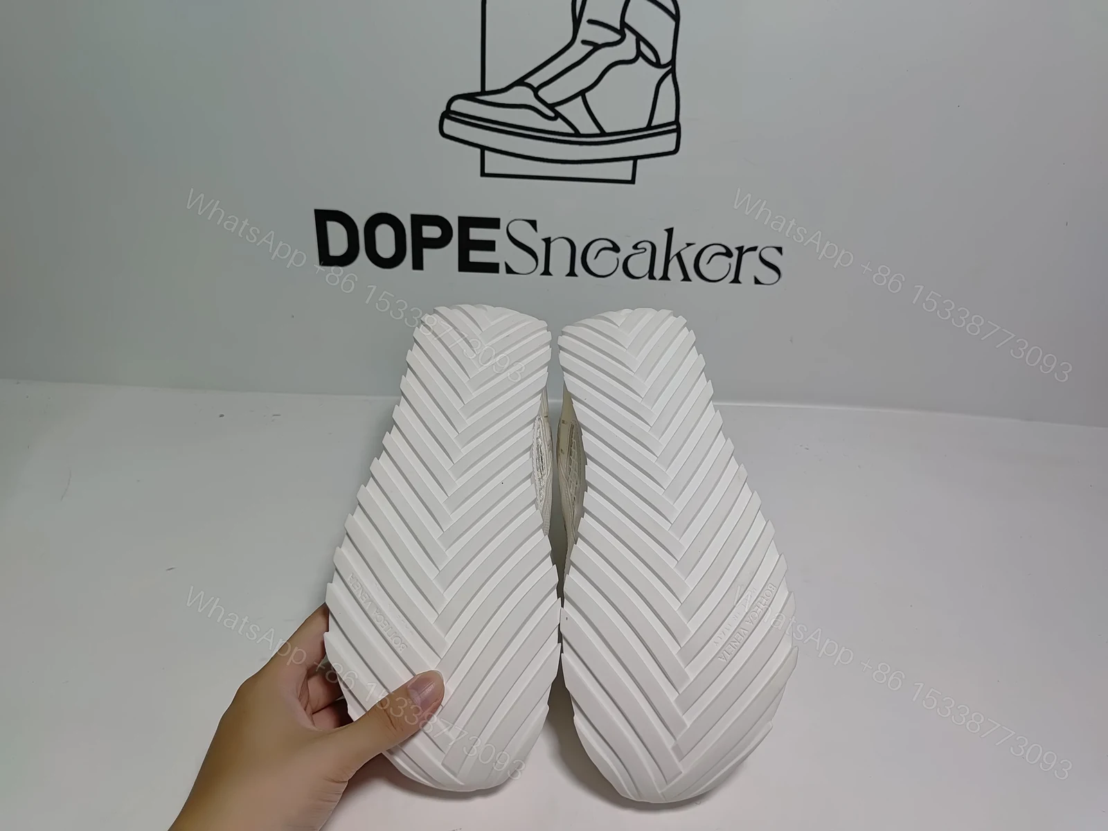 View 10 of Bottega Veneta Orbit White