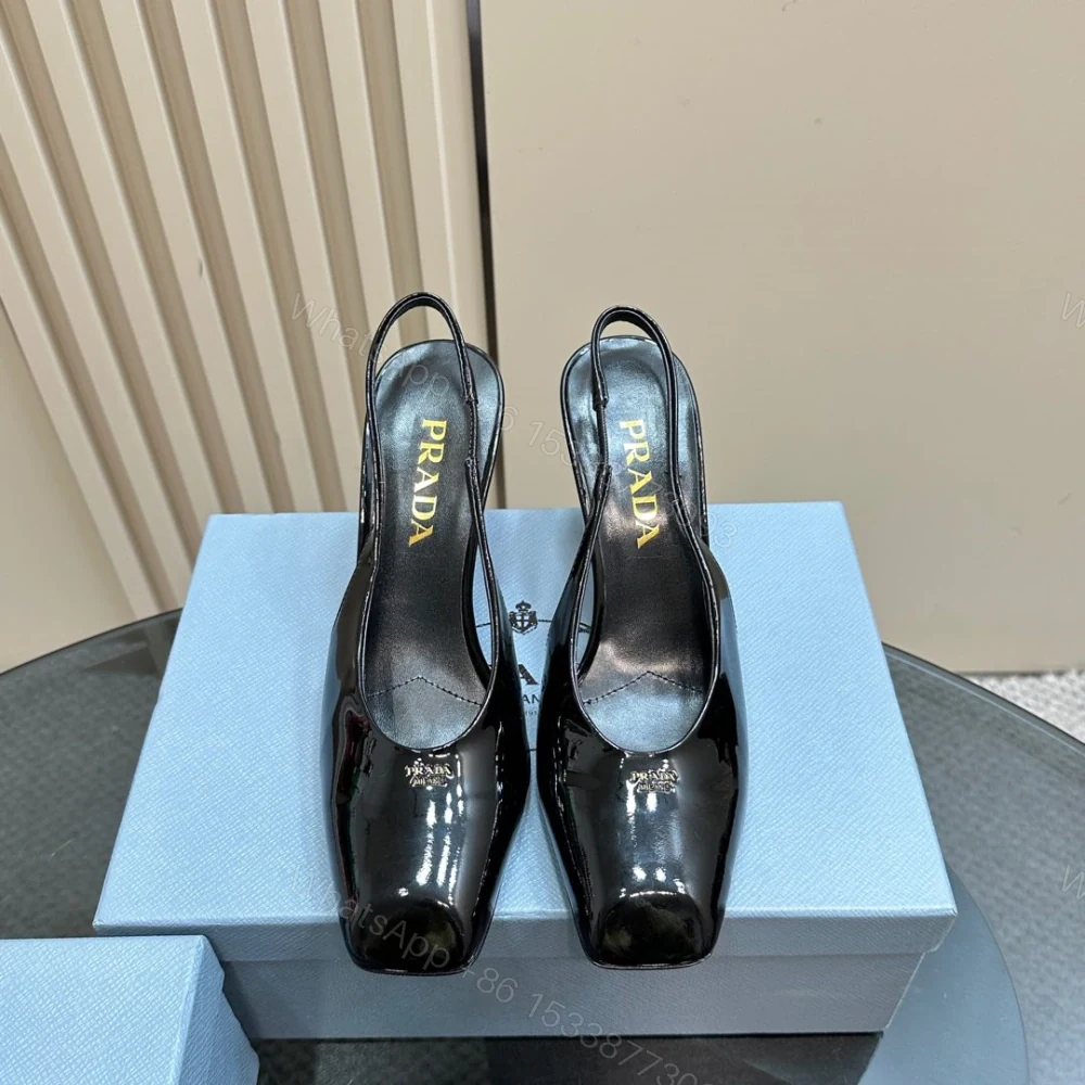 View 2 of 高仿Prada*1I838N方頭粗踭露跟鞋8.5CM漆皮黑色免檢版
