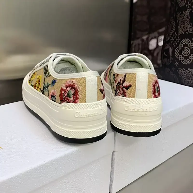 View 3 of WALK’N’DIOR PLATFORM SNEAKERS UNISEX PETITES FLEURS EMBROIDERED WHITE – CD189