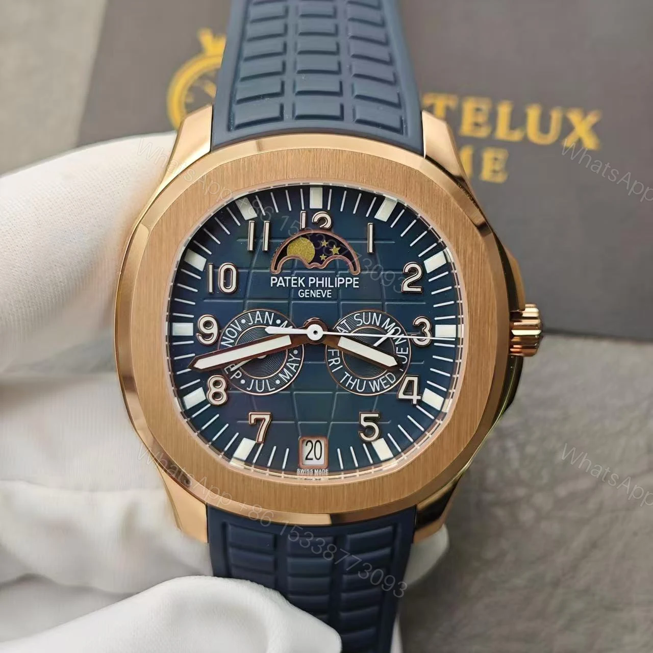 View 3 of Replica Swiss Patek Philippe Aquanaut Rose Gold 40mm