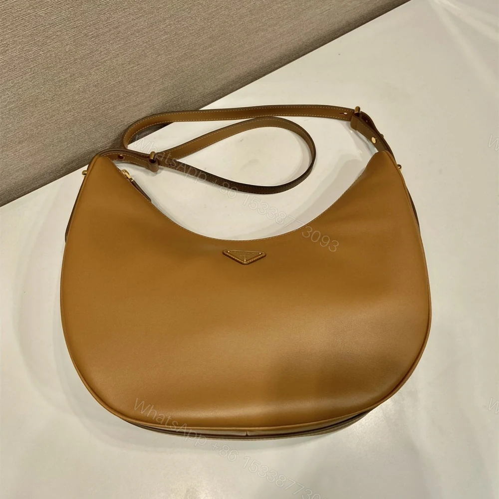 View 5 of 高仿Prada*Moon手袋系列1BC212大號焦糖色免檢版