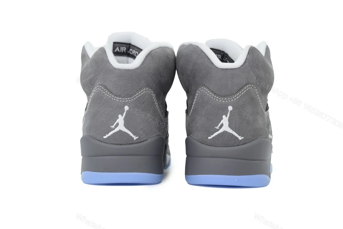View 3 of Air Jordan 5 Retro 'Wolf Grey' DD0587-002 (2026)