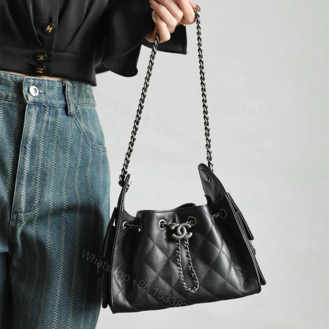 View 25 of 高仿Chanel*26C/25Bag系列AS5631小牛皮單肩包黑色銀扣Mini免檢版