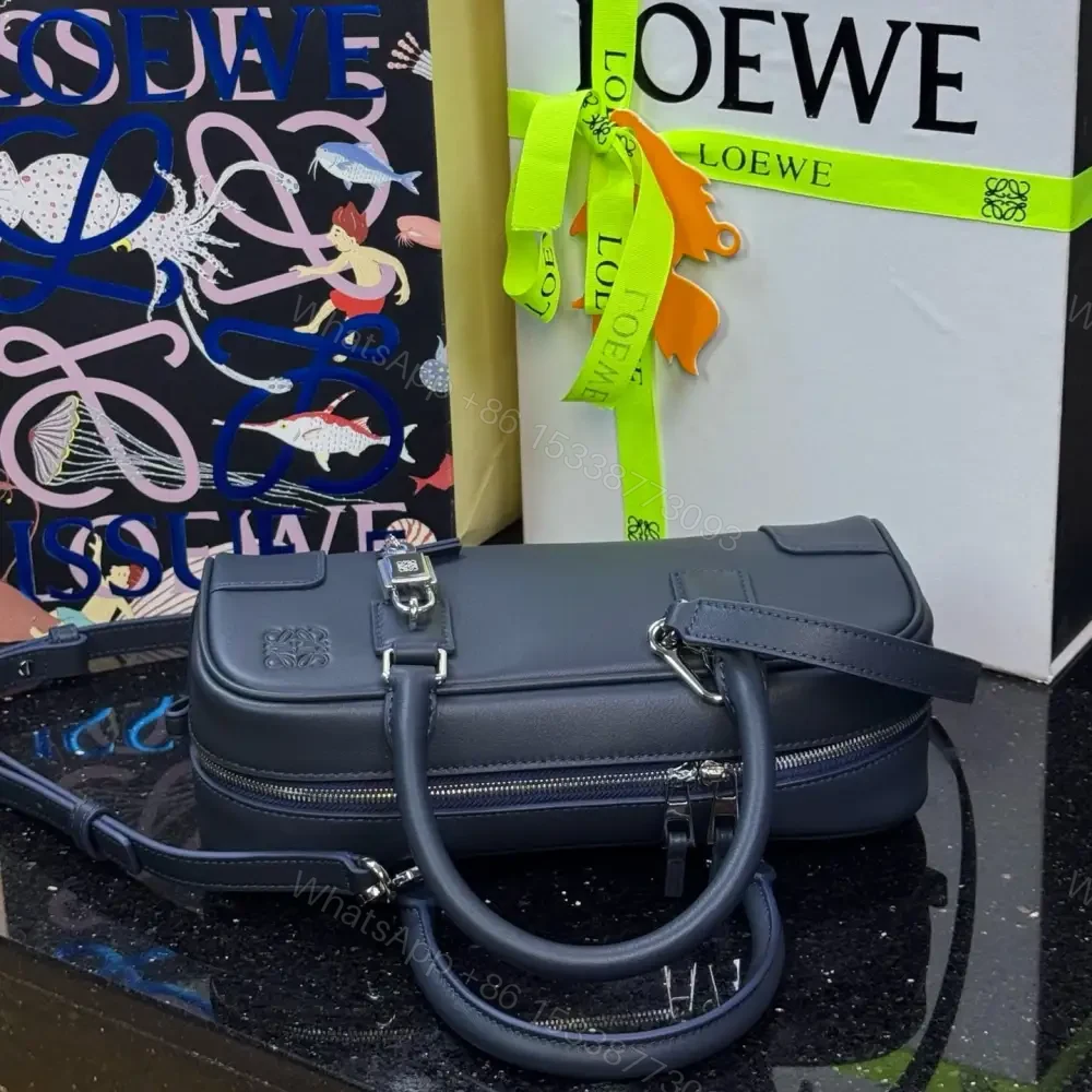 View 6 of 高仿Loewe*Amazona系列5544橫版手提包海軍藍免檢版