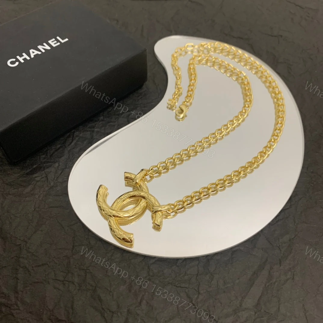EN – Lux Necklace CHL002 — view 1